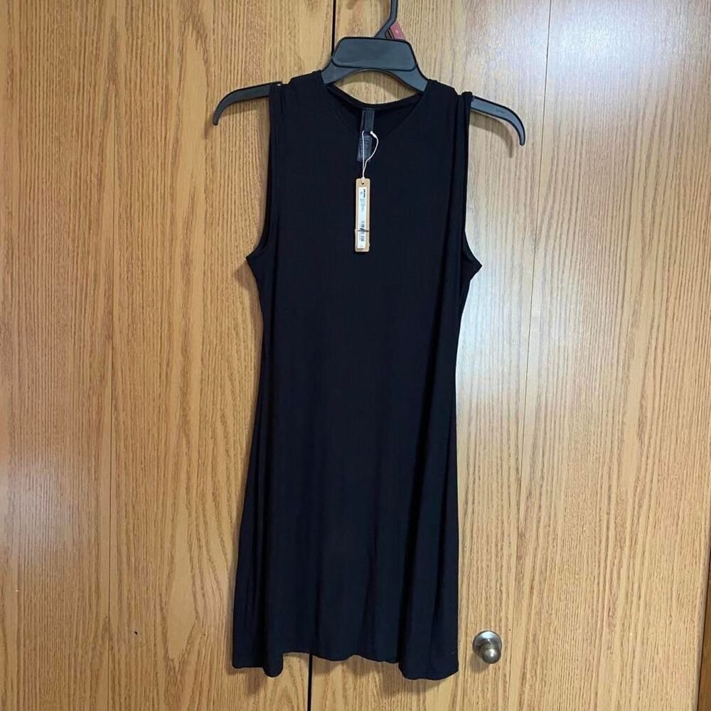 NWT SKIMS Soft Lounge Tank Dress Women’s Large Black